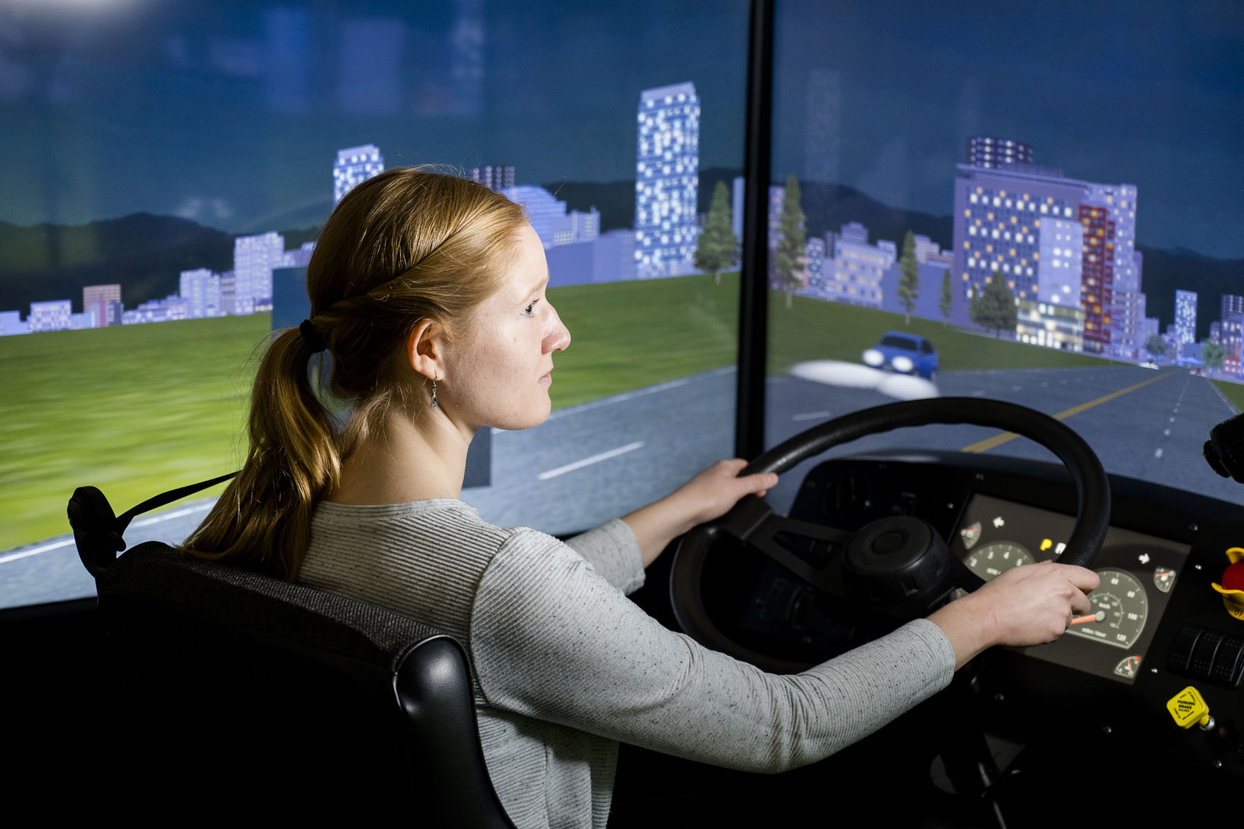 Full Cab Driving Simulator – Hurwitz Research Program